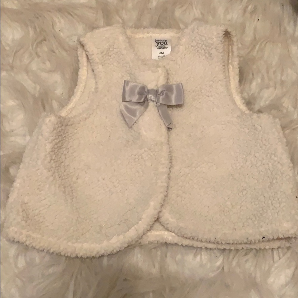 White vest